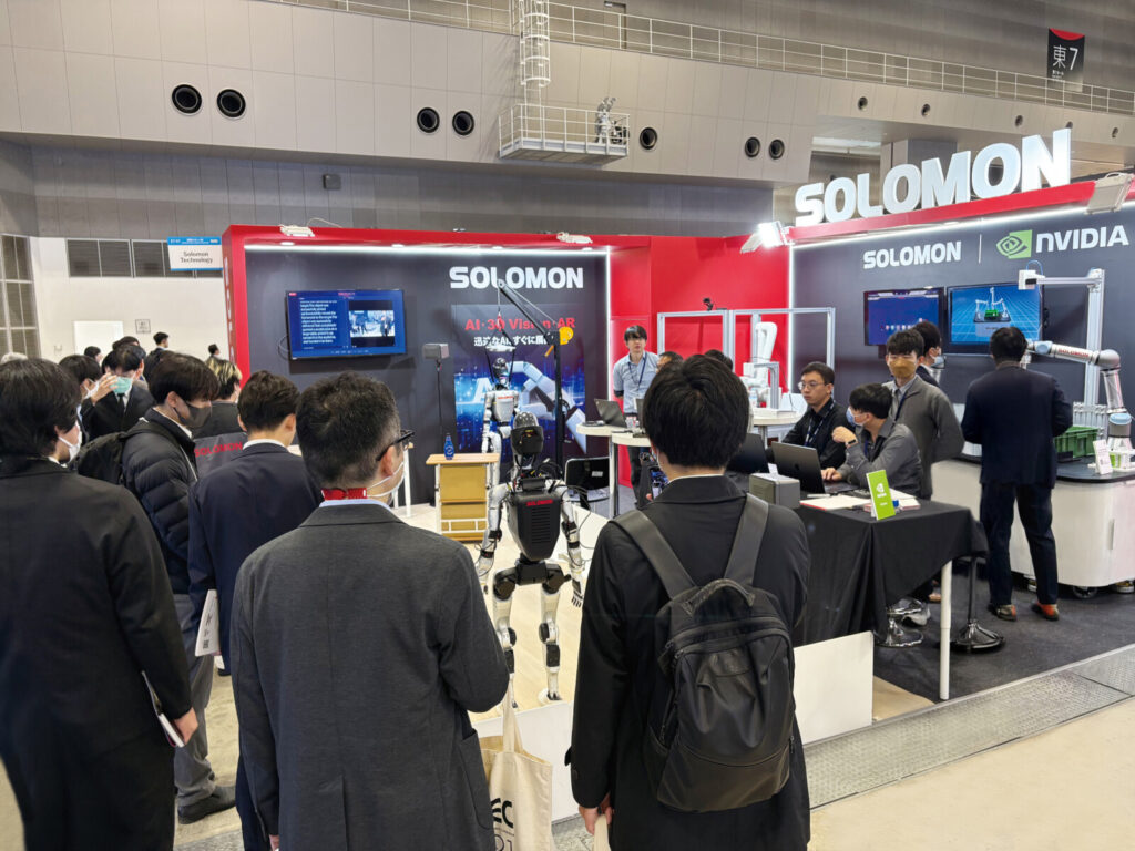 Solomon iREX2025 1 所羅門人形機器人東京吸睛　展現物理代理人能力
